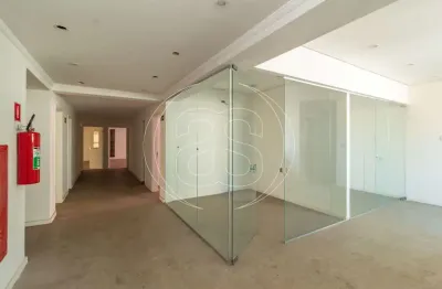 Sobreloja ampla na avenida indianópolis ? ideal para o seu negócio !