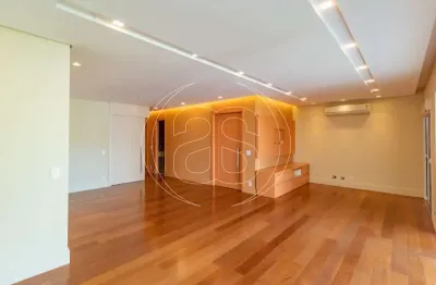 Apartamento residencial na região de moema pássaros, com 173m², 3 suítes e 3 dormitórios!