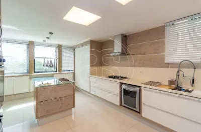 Apartamento residencial na região de moema índios, com 540m², 2 suítes e 4 vagas de garagem!