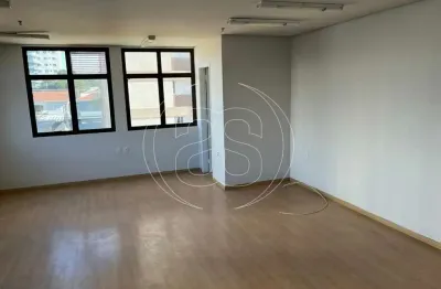 Sala comercial com 1 sala à venda na Rua Américo Brasiliense, 1479, Chácara Santo Antônio, São Paulo