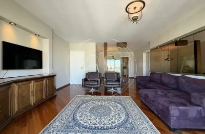 Apartamento para venda na região de moema pássaros, com 175m², 4 dormitórios e 2 suítes!