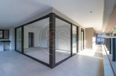 Apartamento à venda em moema com 153m², 3 suítes e 2 vagas de garagem