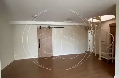 Cobertura duplex à venda em Moema Índios, com 260m², 3 dormitórios e 1 suíte!