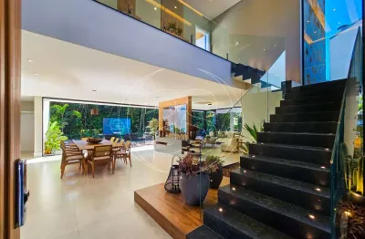 Casa residencial à venda em Riviera de São Lourenço, mobiliado e decorada com 10X31,54m²!