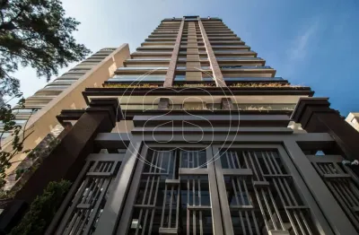 Apartamento residencial à venda na região de Moema Pássaros, com 160m², 3 suítes e 2 vagas!