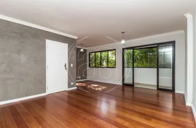 Apartamento com 3 quartos para alugar na Avenida Ibijaú, 322, Moema, São Paulo