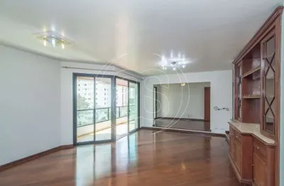 Apartamento com 4 quartos para alugar na Avenida Ibijaú, 191, Moema, São Paulo