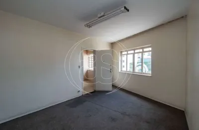 Sala comercial com 4 salas para alugar na Rua Vieira de Morais, 1869, Campo Belo, São Paulo