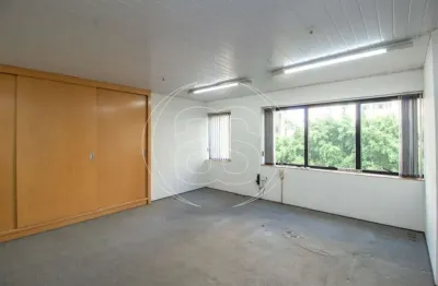 Sala comercial com 5 salas para alugar na Avenida Ibijaú, 331, Moema, São Paulo