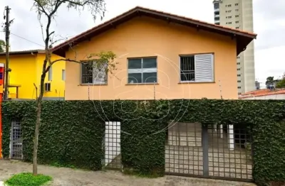 Casa em boa localização - venda - 331m² - piscina - 04 dormitórios.