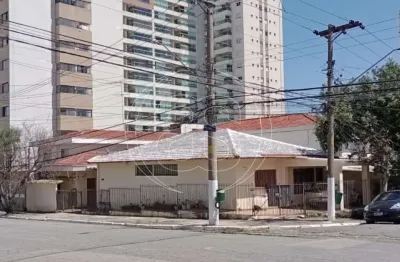 Casa no campo belo - 250m², 3 dorm, 2 banheiros e 4 vagas.