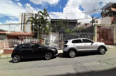 Sobrado com 250m² de área construída com 3 dormitórios e vaga para 06 carros no Bairro do Ipiranga - SP