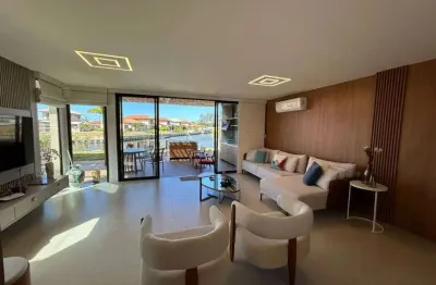 Oportunidade! Casa à Venda, Mobiliada, Dentro do Aretê, com 4 Suítes.