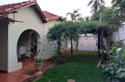 Chácara de 234m² com 03 quartos sendo 01 suíte à venda - Jurucê em Jardinópolis