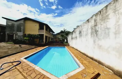 Casa sobrado de 508m² com 05 quartos sendo 02 suítes e piscina para locação e venda - Ribeirânia