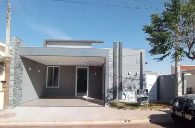 Linda casa em condominio fechado no bairro jardim verona em brodowski