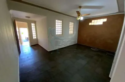 Casa de 153m² com 03 quartos à venda - Jardim Roberto Benedetti