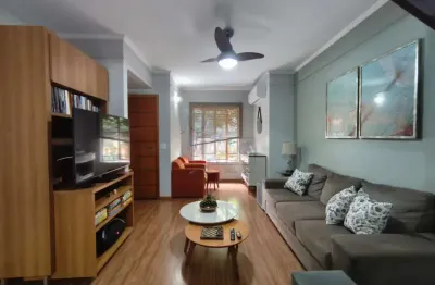 Casa sobrado de 136m² com 03 quartos para venda - Parque dos Lagos