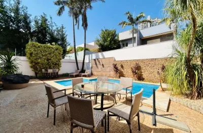 Casa sobrado de 351 m² com 04 quartos para venda e locação em condomínio  - Villa de Buenos Aires