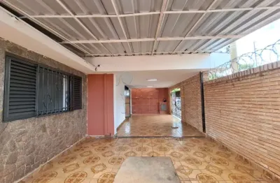Casa de 351m² com 04 quartos para locação - Jardim Paulistano