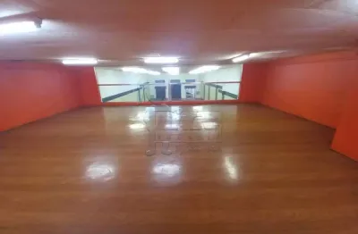 Galpão comercial de 496m² com 02 banheiros para locação - Jardim Paulista