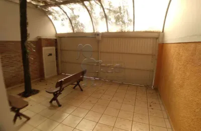 Casa com 4 quartos para alugar no Jardim Macedo, Ribeirão Preto 