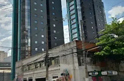 Sala Comercial em Moema ao lado do metrô com o preço abaixo do mercado.