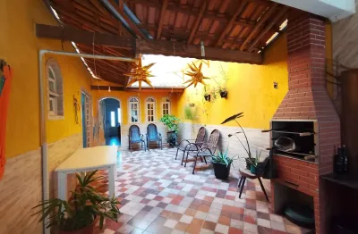 Sobrado no bairro do Tanquinho, Ferraz de Vasconcelos -SP; 4 quartos; 3 vagas.