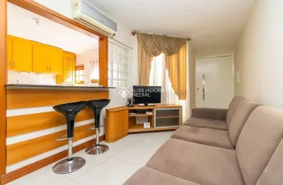 Apartamento com 2 quartos à venda na rua demétrio ribeiro, 851, centro histórico, porto alegre, 58 m2 por r$ 320.000