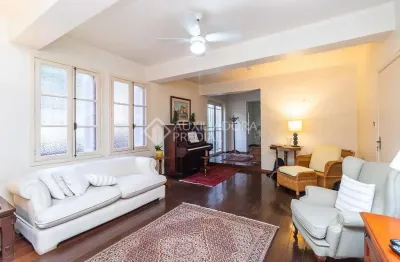 Casa comercial à venda na rua benjamim flores, 67, independência, porto alegre, 600 m2 por r$ 5.800.000