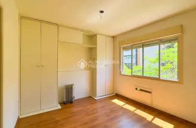 Apartamento com 3 quartos à venda na rua comendador rheingantz, 81, auxiliadora, porto alegre, 106 m2 por r$ 598.000