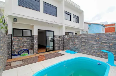 Casa em condomínio fechado com 3 quartos à venda na rua lagoa do peixe, 91, sarandi, porto alegre, 170 m2 por r$ 980.000