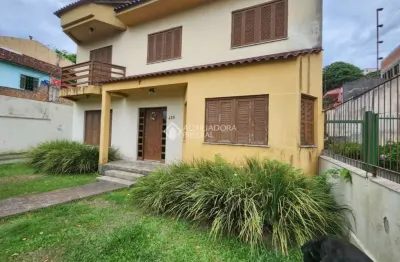 Casa com 3 quartos à venda na rua octávio de souza, 425, teresópolis, porto alegre, 230 m2 por r$ 849.000