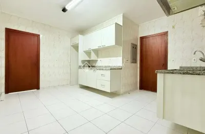 Casa em condomínio fechado com 3 quartos à venda na Rua General Caldwell, 857, Menino Deus, Porto Alegre, 243 m2 por R$ 1.240.000