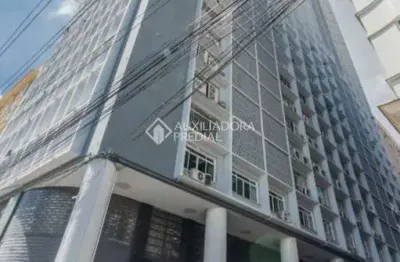 Sala comercial à venda na travessa francisco de leonardo truda, 40, centro histórico, porto alegre, 64 m2 por r$ 300.000