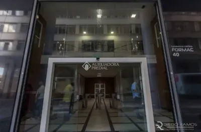 Sala comercial à venda na travessa francisco de leonardo truda, 40, centro histórico, porto alegre, 64 m2 por r$ 300.000