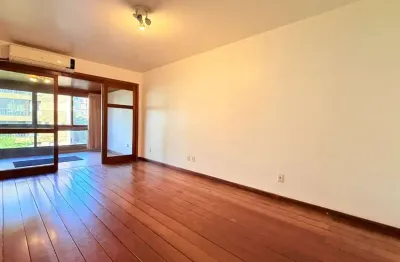 Apartamento com 3 quartos à venda na rua anita garibaldi, 800, mont serrat, porto alegre, 113 m2 por r$ 800.000