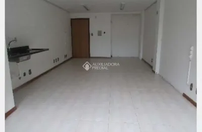 Sala comercial à venda na rua felipe neri, 406, auxiliadora, porto alegre, 37 m2 por r$ 290.000