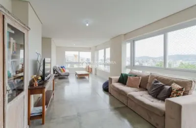 Apartamento com 3 quartos à venda na rua doutor lauro de oliveira, 140, rio branco, porto alegre, 207 m2 por r$ 2.980.000