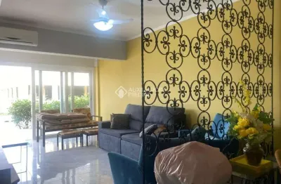 Casa em condomínio fechado com 4 quartos à venda na avenida paraguassu, 725, centro, xangri-lá, 100 m2 por r$ 1.650.000