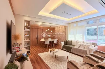 Apartamento com 3 quartos à venda na rua doutor vale, 487, floresta, porto alegre, 110 m2 por r$ 980.000