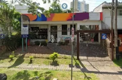 Casa comercial à venda na Avenida Engenheiro Alfredo Correa Daudt, 375, Boa Vista, Porto Alegre, 300 m2 por R$ 990.000
