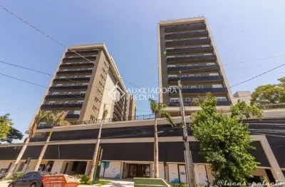 Sala comercial à venda na getúlio vargas - de 5272 a 6134 - lado par, 4831, centro, canoas, 58 m2 por r$ 640.000