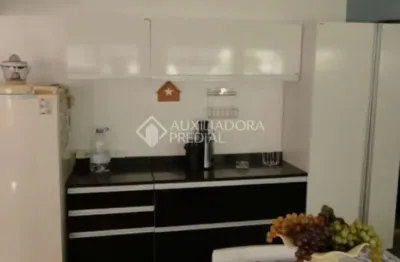 Casa em condomínio fechado com 3 quartos à venda na rua erechim, 293, nonoai, porto alegre, 158 m2 por r$ 550.000