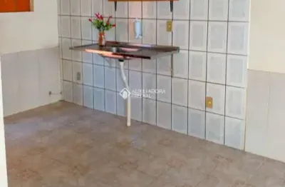 Casa em condomínio fechado com 1 quarto à venda na rua padre joão batista reus, 3036, camaquã, porto alegre, 45 m2 por r$ 140.000