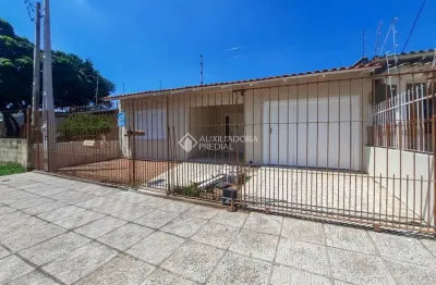 Casa com 3 quartos à venda na rua das araucárias, 448, harmonia, canoas, 180 m2 por r$ 399.000