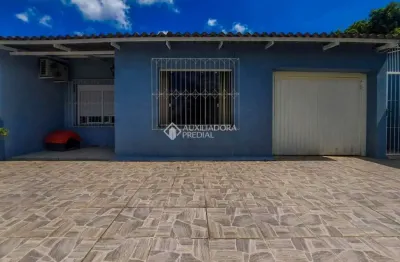 Casa com 3 quartos à venda na rua das araras, 184, harmonia, canoas, 81 m2 por r$ 320.000