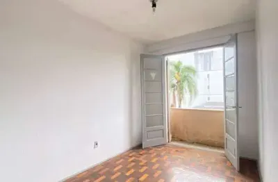 Apartamento com 2 quartos à venda na rua general lima e silva, 1231, cidade baixa, porto alegre, 72 m2 por r$ 239.000