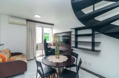 Cobertura com 1 quarto à venda na rua josé do patrocínio, 82, cidade baixa, porto alegre, 62 m2 por r$ 390.000