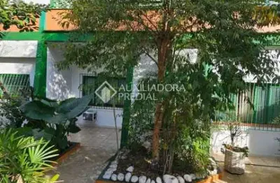 Casa com 3 quartos à venda na rua brasil, 1294, centro, canoas, 367 m2 por r$ 950.000